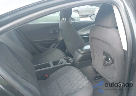 2015 Chevrolet Volt z USA, uszkodzony, nr VIN 1G1RC6E48FU133290